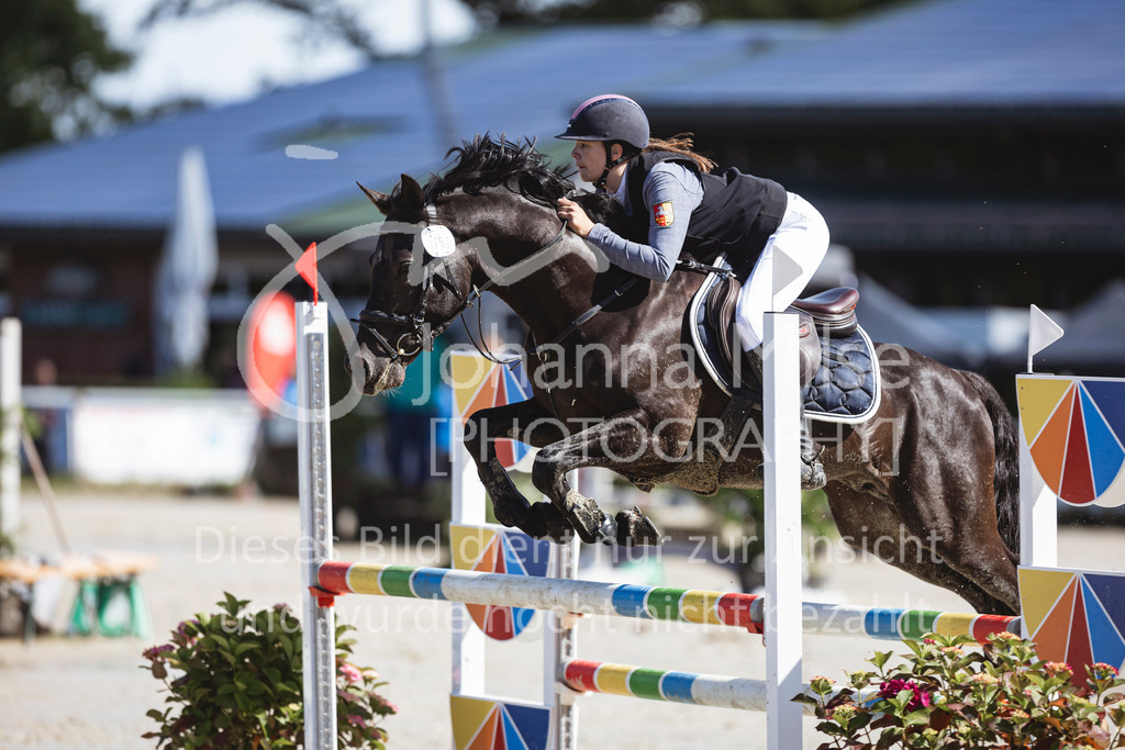 240615_CoesfeldLette_Stil-A-234 | Deine schönsten Turniermomente als professionelle Fotos! Entdecke hochwertige Pferdesport-Fotografie im Online-Shop. Jetzt Fotos finden & bestellen!