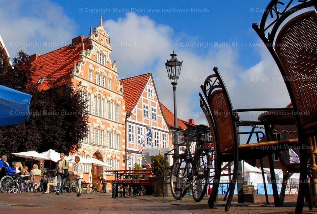 Stade Fischmarkt Bürgermeister Hinze Haus_DSC20571439a | Fotos aus den Touristenorten aus Norddeutschland. - Realisiert mit Pictrs.com