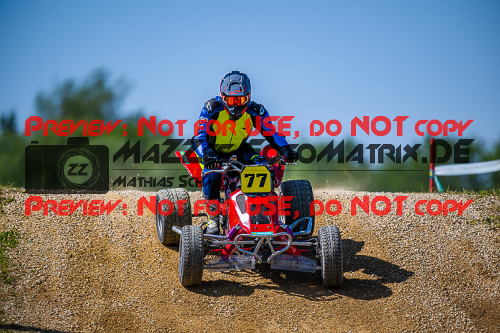 MaZZes_FotoMatrix_230527_3777 | QUAD