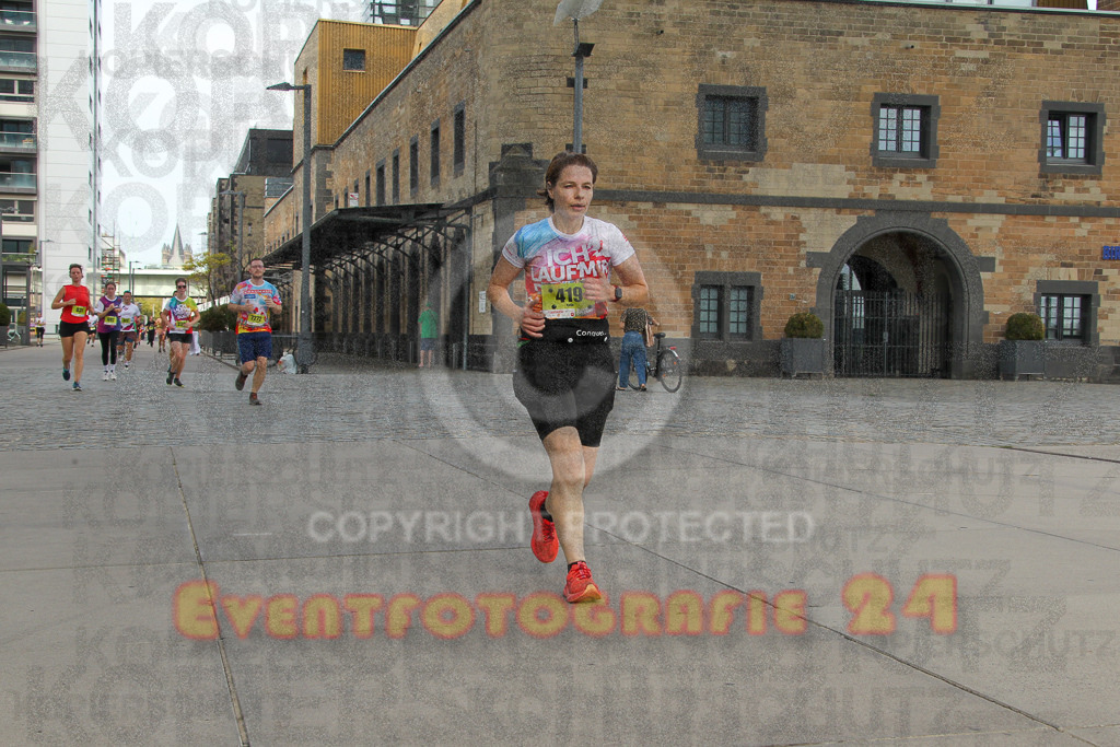 250920_1332_EV4_5996 | Sportfotografie im Rhein-Sieg Kreis, Köln, Bonn, NRW, Rheinland Pfalz, Hessen, etc. Unser Tätigkeitsfeld umfasst den Laufsport vom Volkslauf über den Marathon, Duathlon, Triathon bis zum Ultralauf wie Kölnpfad Ultra oder Schindertrail.