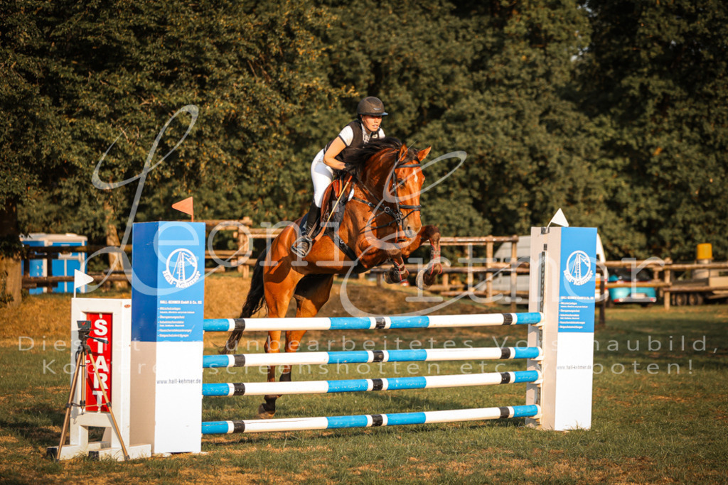 24.FrSpL00063 | Leoni Ertmer Photography - Realisiert mit Pictrs.com