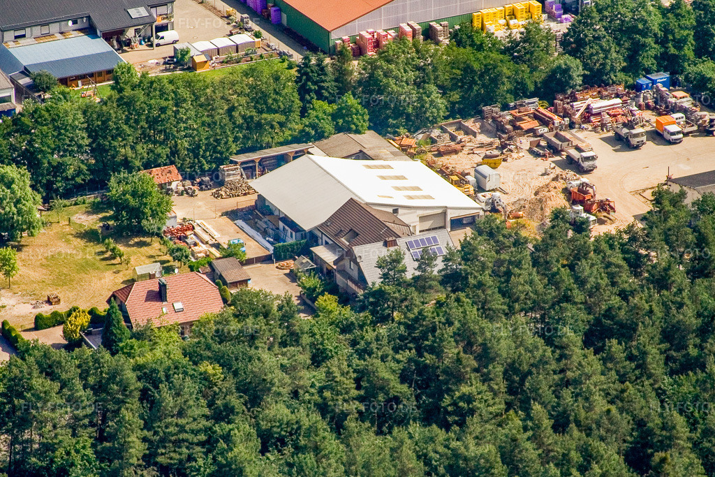 Luftbild: Gewerbegebiet Industriestr in Hatzenbühl im Bundesland Rheinland-Pfalz in Deutschland. Foto: IMG_2804.jpg vom 18.06.2006 durch Werner Riehm/FLY-FOTO.de