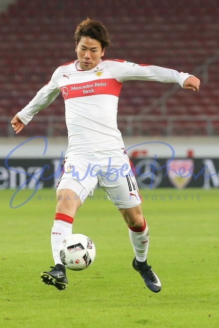 060217Ho308 | Takuma Asano (VfB Stuttgart)
 / 2. BL; VfB Stuttgart vs Fortuna Duesseldorf, Germany, Merceds-Benz-Arena, Stuttgart, 20170206