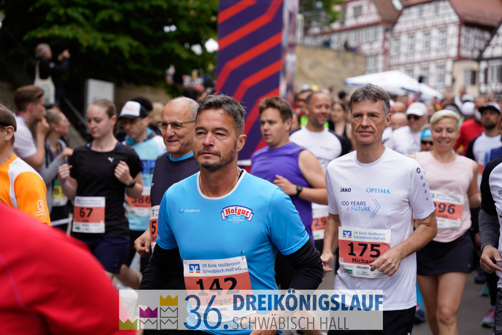 VR Bank Hauptlauf 10km | 3königslauf 2022 VR Bank Hauptlauf - Realisiert mit Pictrs.com
