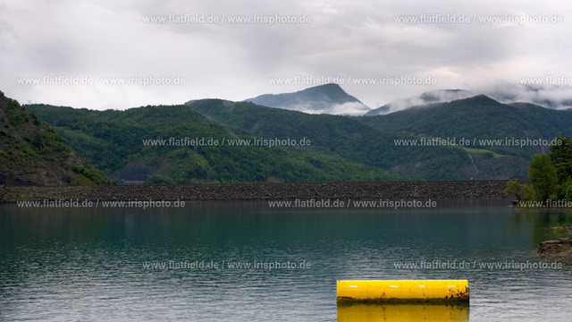 Lac de Serre Poncon 09 | Landschaftsfoto des Lac de Serre Poncon in der Provence