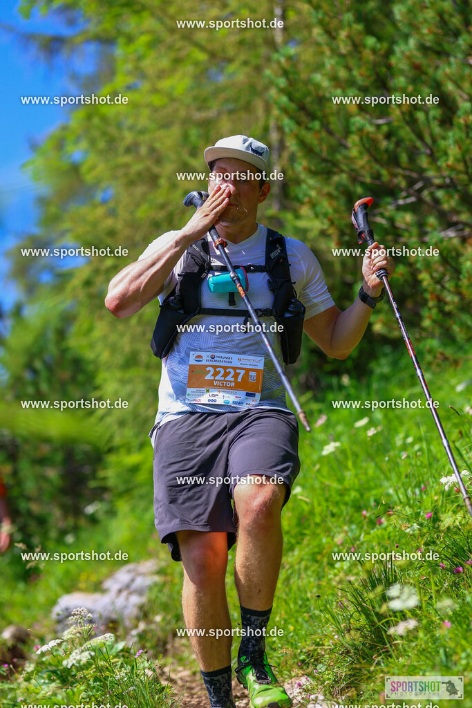 RZ__3811 | Traunsee Bergmarathon                                   #sportshot_your_pictrs                                    #yourpictrs                                                        @Sportshotphotography                                  Photo Credit:  www.sportshot.de