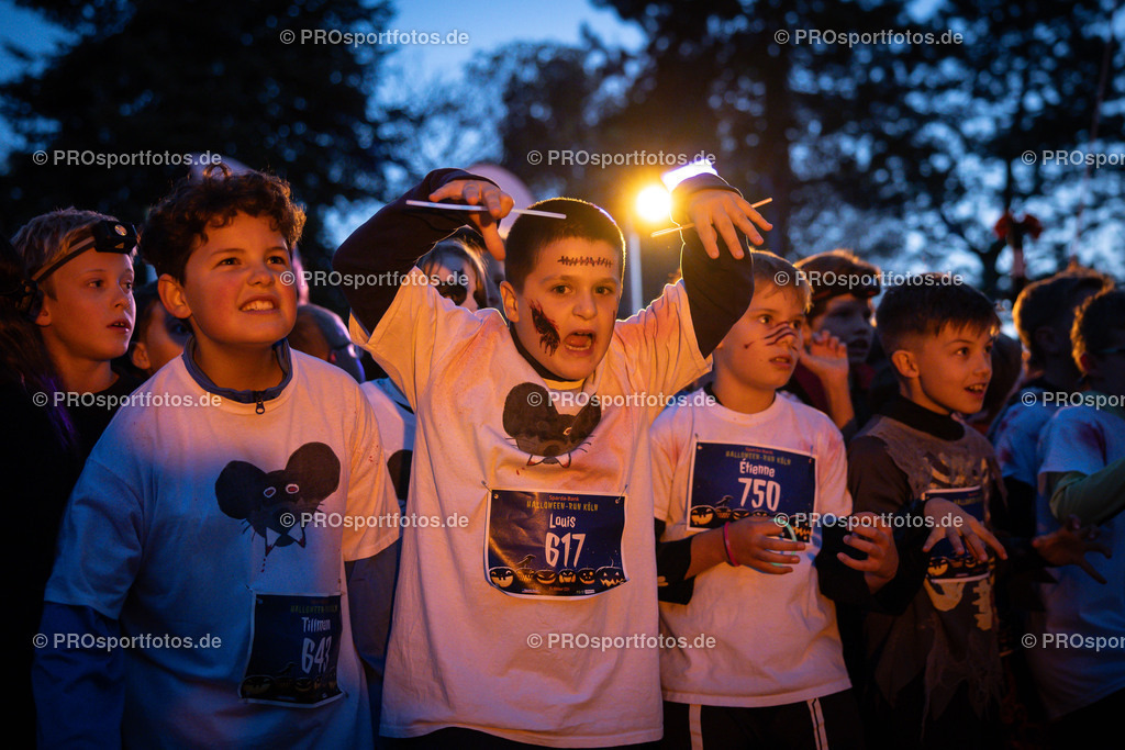 Halloween Run 2024 in Koeln, 31.10.2024 | Impressionen vom Halloween Run 2024 am 31.10.2024 in Koeln (Forstbotanischer Garten Rodenkirchen). Foto: BEAUTIFUL SPORTS/Axel Kohring
