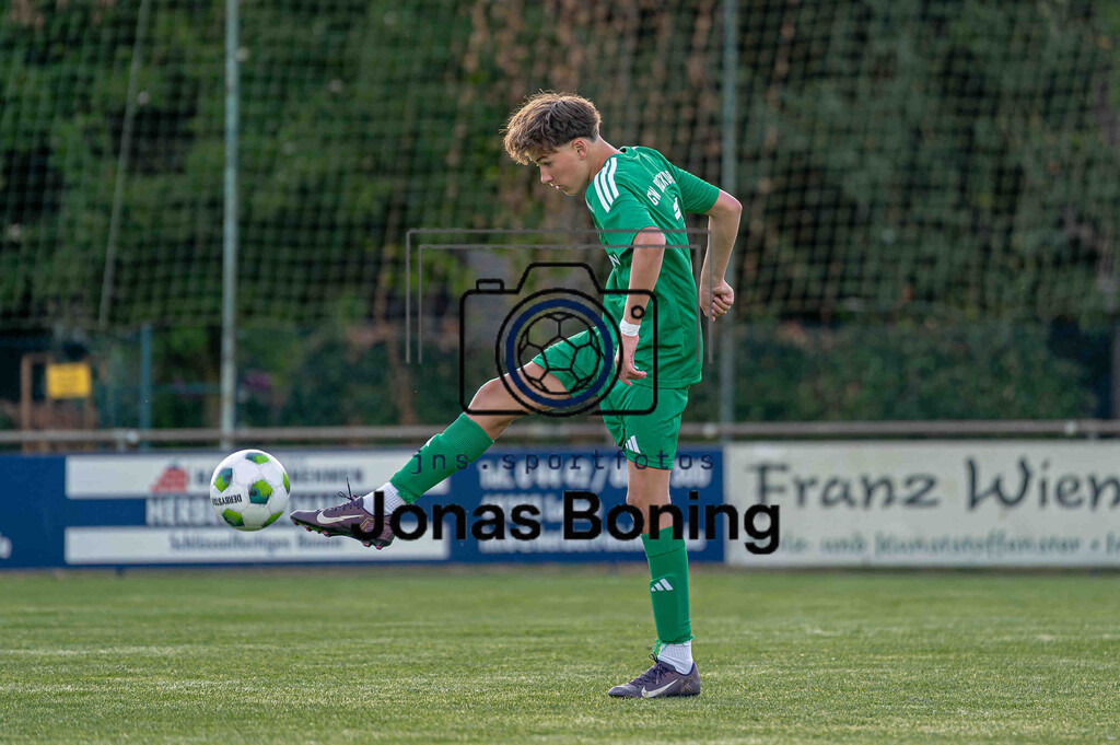 Fußball I C-Junioren I Saison 2026-2027 I Testspiel I GW Brockdorf - VfL Oldenburg I 04220 | jns.sportfotos - Realisiert mit Pictrs.com
