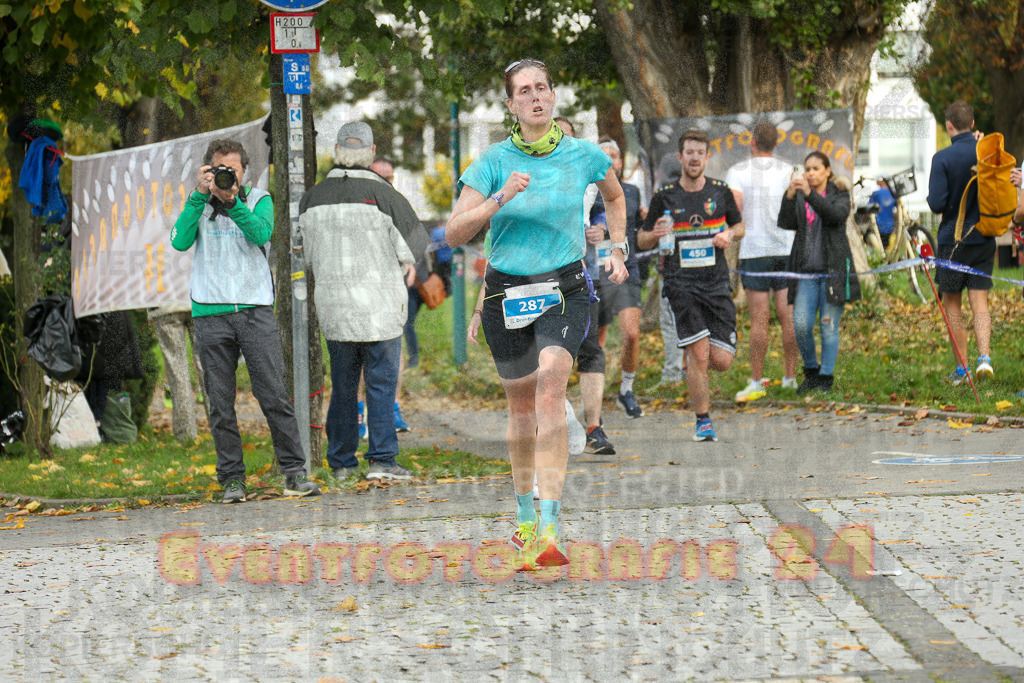 241020_1018_EX1_8634 | Sportfotografie im Rhein-Sieg Kreis, Köln, Bonn, NRW, Rheinland Pfalz, Hessen, etc. Unser Tätigkeitsfeld umfasst den Laufsport vom Volkslauf über den Marathon, Duathlon, Triathon bis zum Ultralauf wie Kölnpfad Ultra oder Schindertrail.