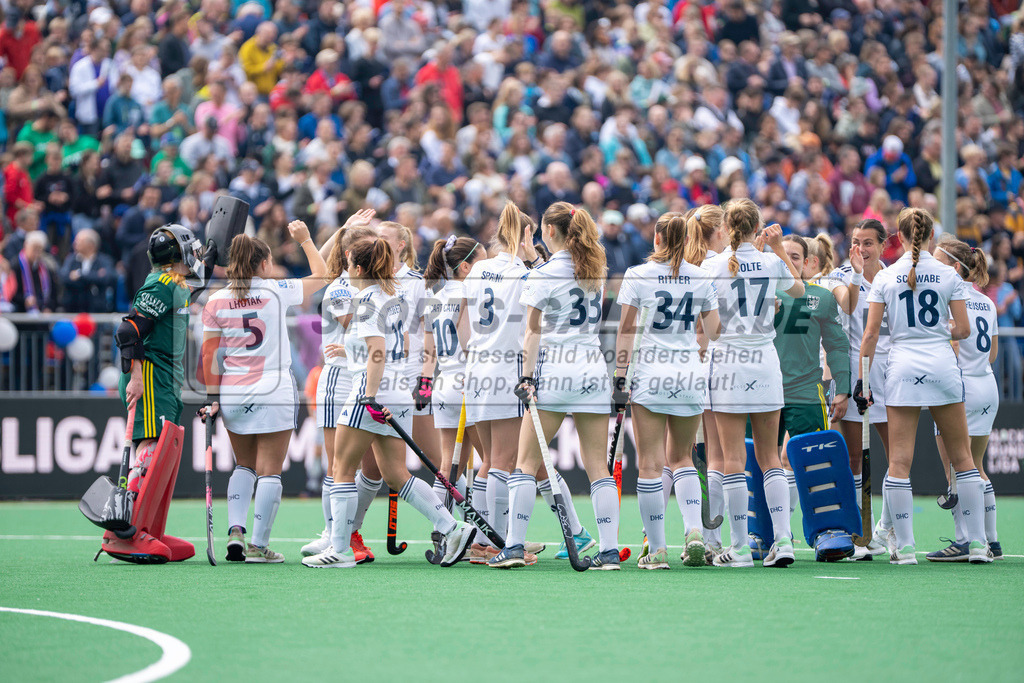 Final4_20240519-1132-0024 | Bonn, Deutschland, 19.05.2024:  in Aktion waehrend des Spiels der Deutsche Feldhockey-Meisterschaften 2024 zwischen Final 4 Damen Finale Düsseldorfer HC - Mannheimer HC im Bonner THV am 19.05.2024 in Bonn, Deutschland. (Foto von Stephan Fehrmann)

Bonn, Germany, 19.05.2024:  in action during the game of Deutsche Feldhockey-Meisterschaften 2024 between Final 4 Damen Finale Düsseldorfer HC - Mannheimer HC in Bonner THV at 19.05.2024 in Bonn, Deutschland. (Foto from Stephan Fehrmann)