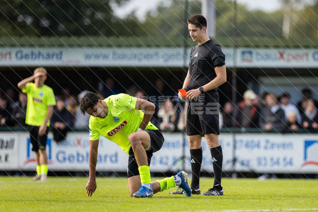 20251003_Picselweb-Fotografie_1R3_2472 | DFB Pokal 2. Runde, JFV A/O/B/H/H - SV Stuttgarter Kickers, Foto: Jörg Struwe - picselweb.de - Realisiert mit Pictrs.com