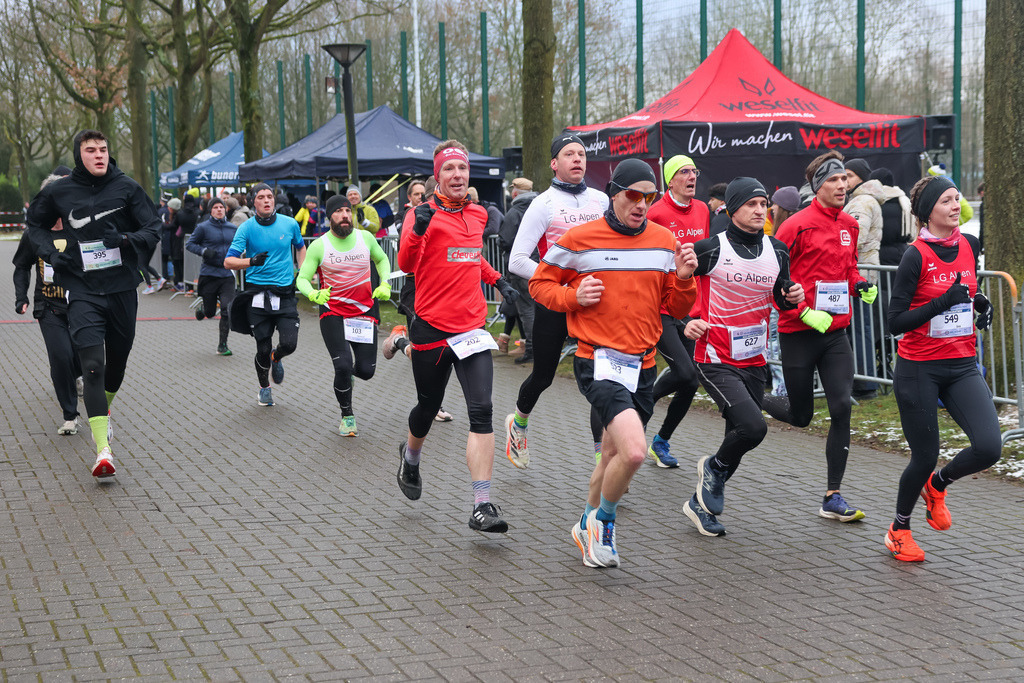 top-top.de-20260104-200 | Foto, Video, Fotografie, Videografie, Fotobox, DJ, Discjockey, Musik, Musikbox, Veranstaltung, Photobooth, Amazon, Ebay, Buchtipp, Bestseller, Autor, Verlag, Buch, Wesel, Hamminkeln, NRW, Dinslaken, Rees, Drohne, Hochzeit, Party, Fotobox, Wesel, Fotograf