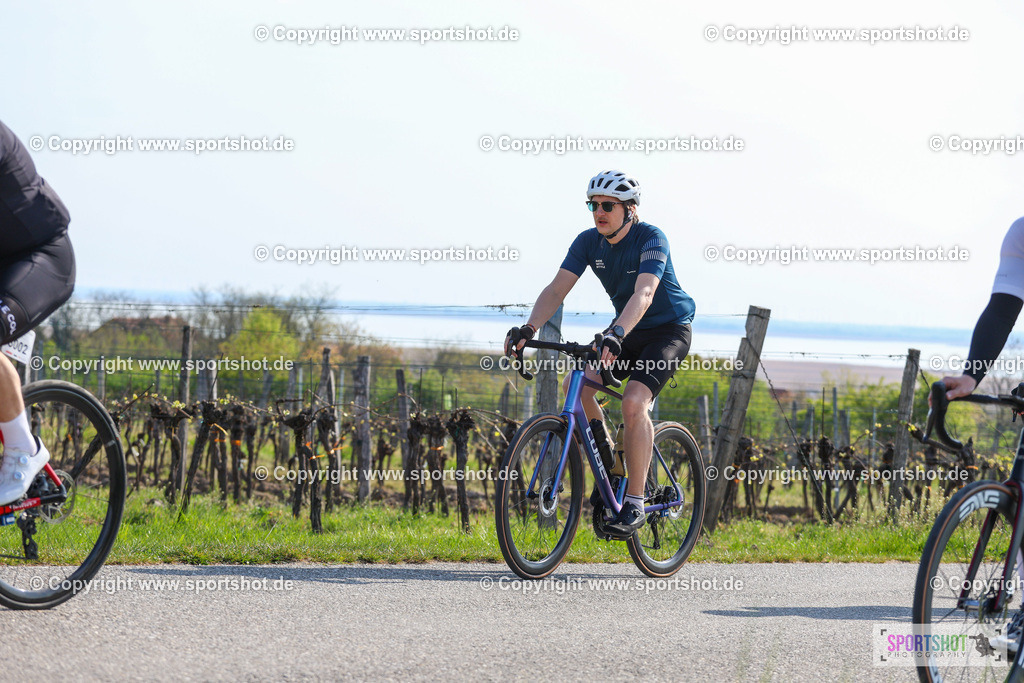 IMG_1146 | @sportshot_your_pictrs #yourpictures#roadtowm2029 #nrm #neusiedlerseeradmarathon #neusiedlersee #neusiedlerseetourismus #burgenland #mörbisch #nrm26 #burgenlandtourismus #voglundco #poweredbyburgenlandtourismus #radsport #rad #marathon #ucigranfondo #visitburgenland #ucigranfondoworldseries