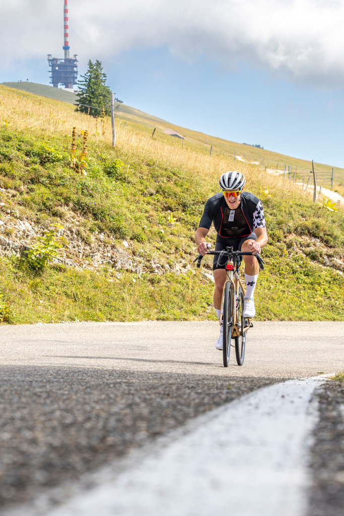 _01A4101 | Sportbilder, Sportfotograf, Hochzeits- und Eventfotografin, Flugshows, Portraits und Tiershooting, Aviation, Downhill, Nationalleague, Swissleague, International