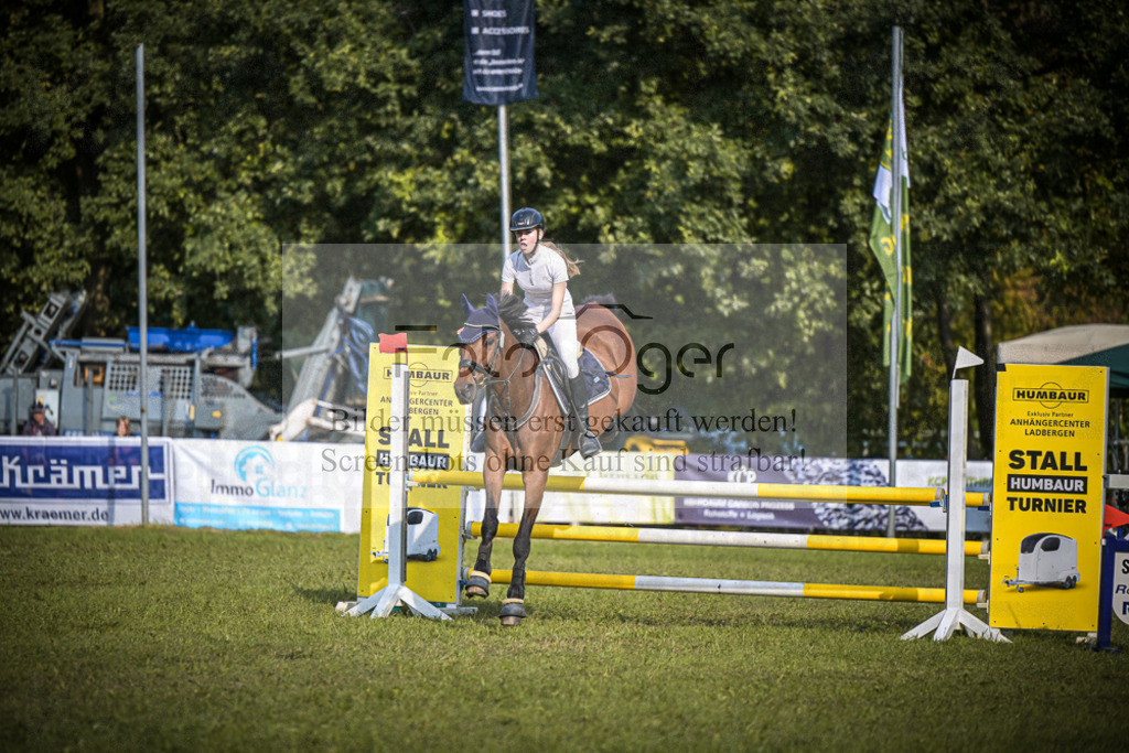 DOS_1453 | Entdecke hochwertige Reitturnierfotos von Foto Oger. Professionell, emotional und authentisch – jetzt Lieblingsmomente im Shop bestellen.Deutschlandweite Turnierfotografie. - Realisiert mit Pictrs.com