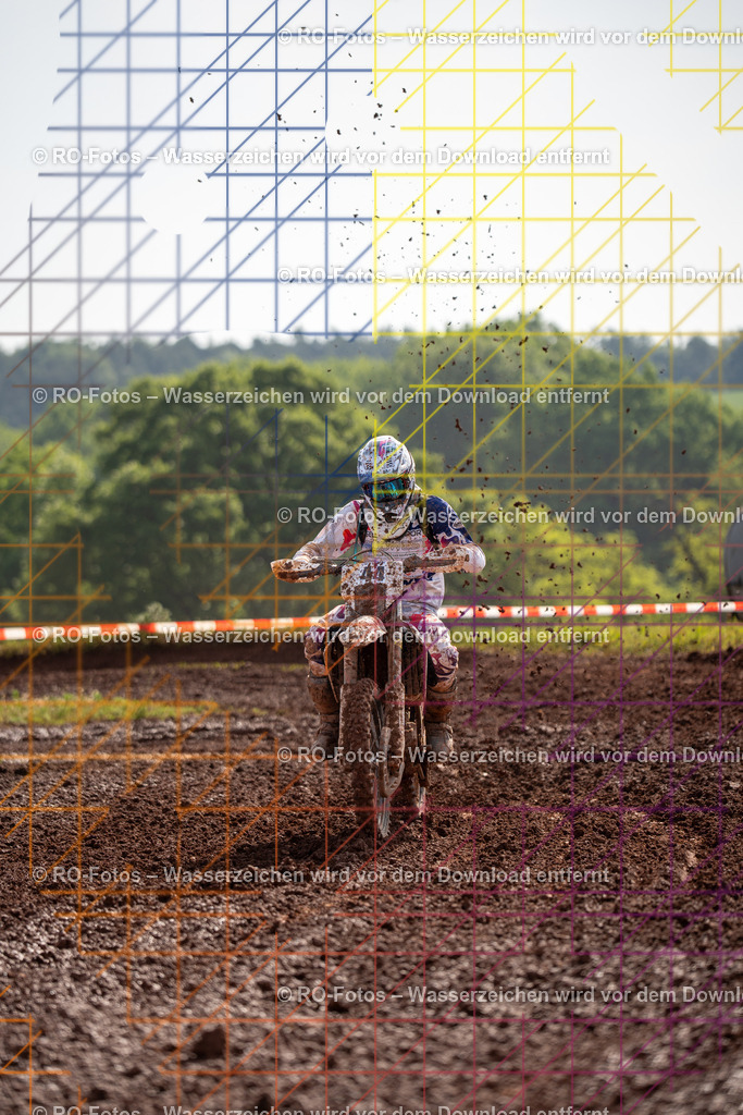 Wolfshausen 4 Lauf -685 | Sportfotografie von RO-Fotos: Motorsport, Motocross, Enduro, Laufveranstaltungen und Triathlon. Professionelle Fotos von Sportlern und Events. - Realisiert mit Pictrs.com