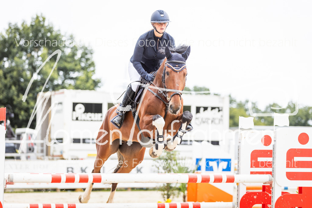 BHO-2PhSpr-M-5-2098 | MomenTaufnahmen Pferdesportfotos