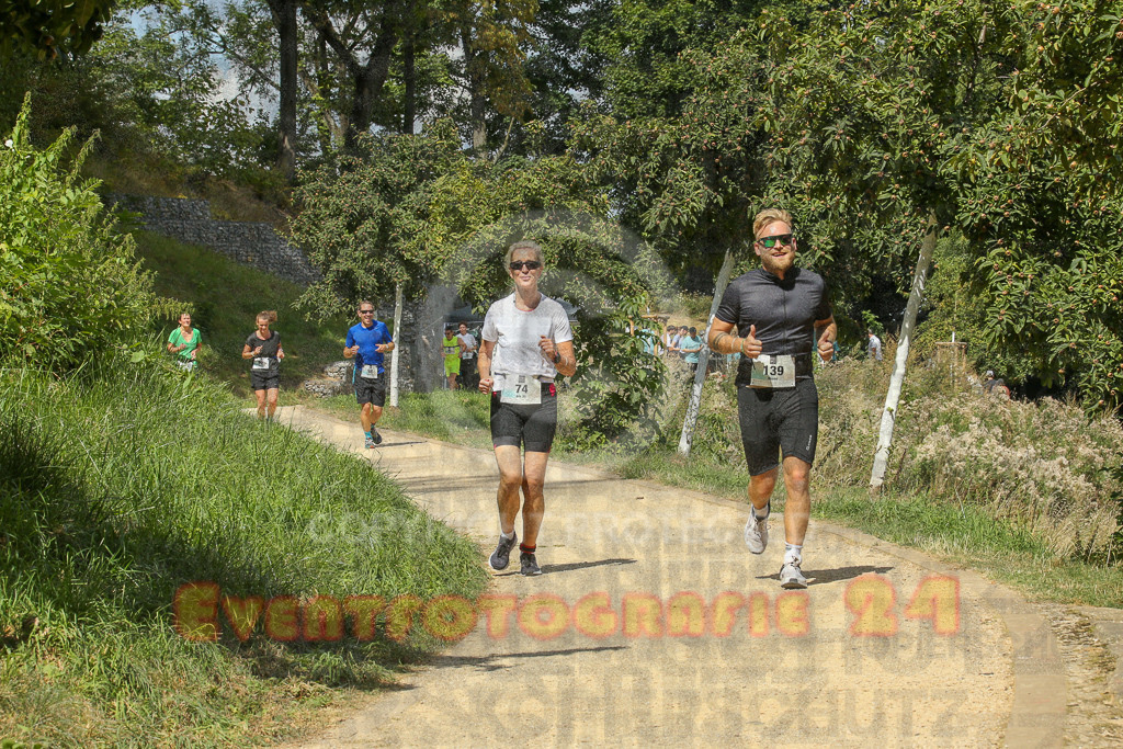 250824_1244_EX1_0374 | Sportfotografie im Rhein-Sieg Kreis, Köln, Bonn, NRW, Rheinland Pfalz, Hessen, etc. Unser Tätigkeitsfeld umfasst den Laufsport vom Volkslauf über den Marathon, Duathlon, Triathon bis zum Ultralauf wie Kölnpfad Ultra oder Schindertrail.