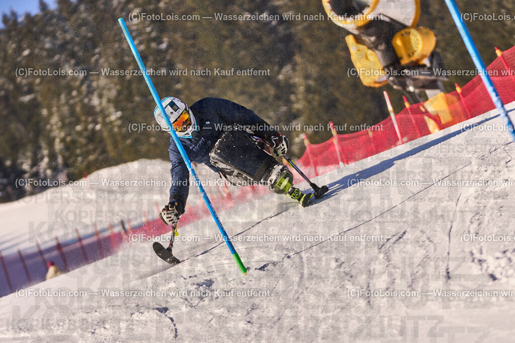 ALP5463_MASTERS-OeM-SL_Glungezer_Vorlaeufer | Alpine Österreichische Mastersmeisterschaften auf dem Glungezer. Tiroler Skiverband, SC Volders, SLALOM, So 2. März 2025.