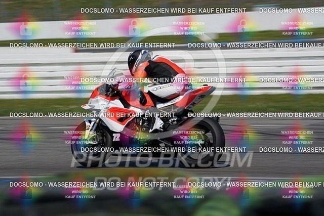 2022_05_09_PBK_22597 | Sportfotografie; SlowMotion; Video; Rennstrecke; Hafeneger; RSE; Speer; Trackday; Motorsportarena; Hockenheimring; Brno; Most; Barcelona; Valencia, Benny; Kaetzmer;