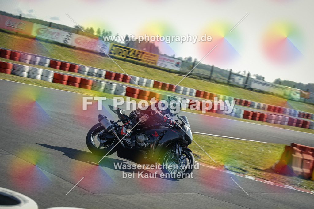 OBK_Mai_Justin_Uwe-10164 | Hier findet Ihr Bilder von Touristenfahrten auf der Nürburgring Nordschleife oder von anderen Veranstaltungen die ich besucht habe. Viel Spass beim Durch Schauen 