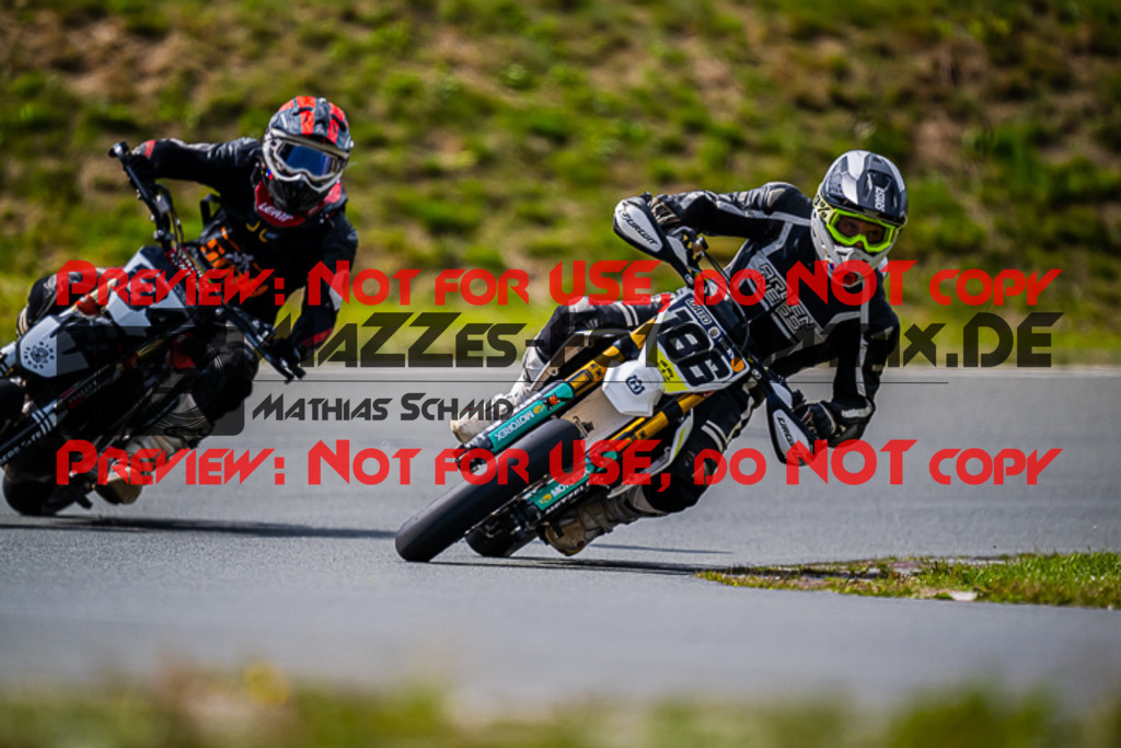 MaZZes_FotoMatrix_220904_9320 | S4