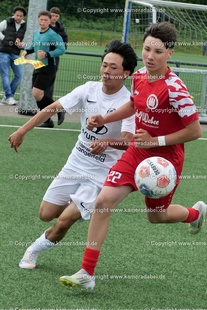 Fußball : C-Junioren : Aufstieg Regionalliga West : SUS 09 Dinslaken - Vfb 03 Hilden am 04.06.2026 in Dinslaken | Fußball : C-Junioren : Aufstieg Regionalliga West : SUS 09 Dinslaken (rotr Trikots)- Vfb 03 Hilden (weiße Trikots) am 04.06.2026 in Dinslaken - Realisiert mit Pictrs.com