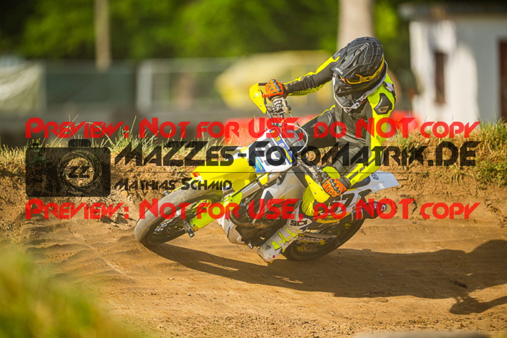 MaZZes_FotoMatrix_230701_6141 | S4