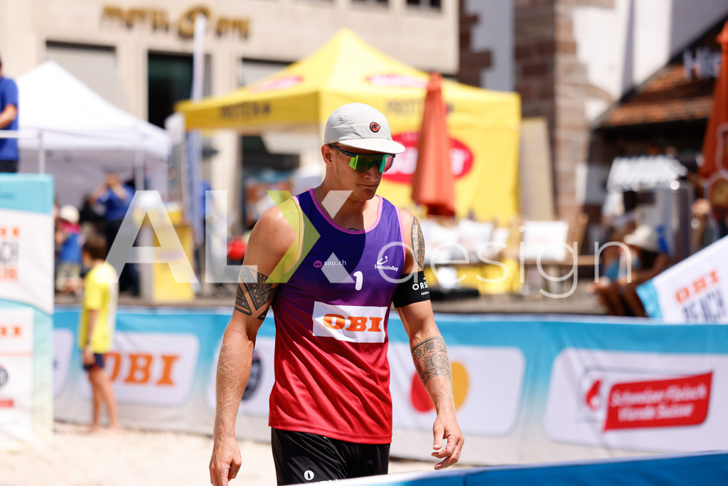 Obi BeachTour 2026 - Basel | BASEL, SWITZERLAND - JULY 17: NOAH YANNIK ALOIS FURRER (SUI) during the Obi BeachTour 2026 match between ALLEMANN / LEFFLER (SUI) and FURRER / WYMANN (SUI) at Barfüsserplatz on July 17, 2026 in Basel, Switzerland. - Realisiert mit Pictrs.com