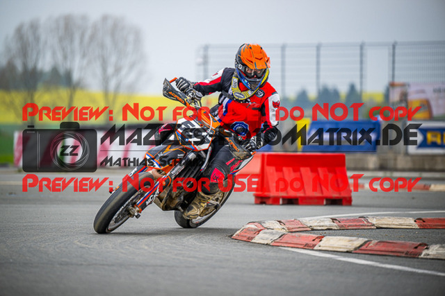 MaZZes_FotoMatrix_230507_7875 | S4