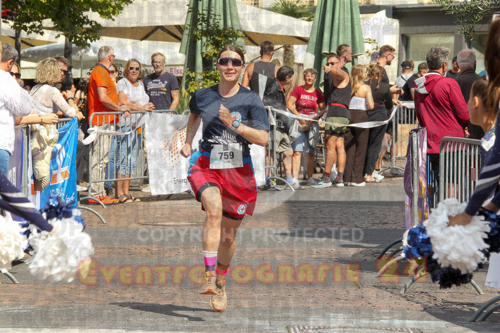 250824_1503_EV4_2603 | Sportfotografie im Rhein-Sieg Kreis, Köln, Bonn, NRW, Rheinland Pfalz, Hessen, etc. Unser Tätigkeitsfeld umfasst den Laufsport vom Volkslauf über den Marathon, Duathlon, Triathon bis zum Ultralauf wie Kölnpfad Ultra oder Schindertrail.