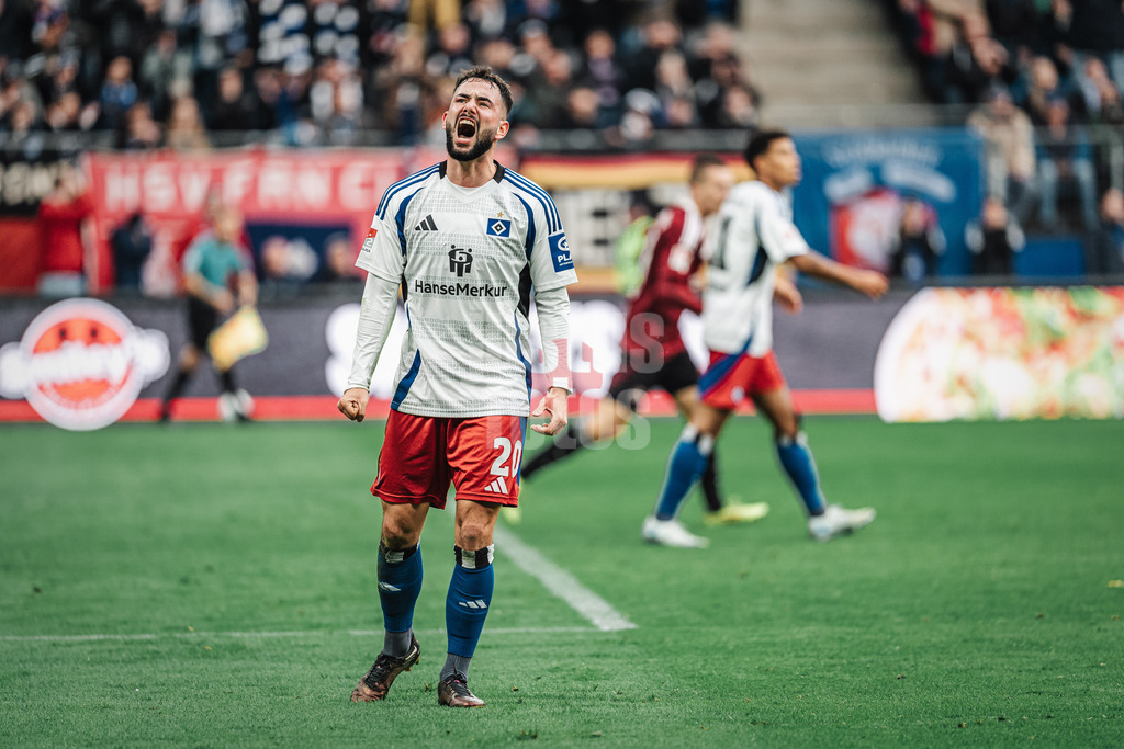 Fußball | Männer | Saison 2024/2025 | 2. Fußball-Bundesliga | 11. Spieltag | Hamburger SV vs. 1. FC Nürnberg | 03.11.2024 | Marco Richter (#20, HSV) ärgert sich