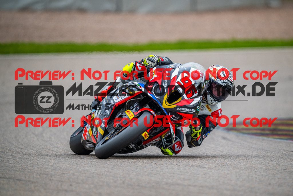 MaZZes_FotoMatrix_240503_6007705_0520 | STK1000