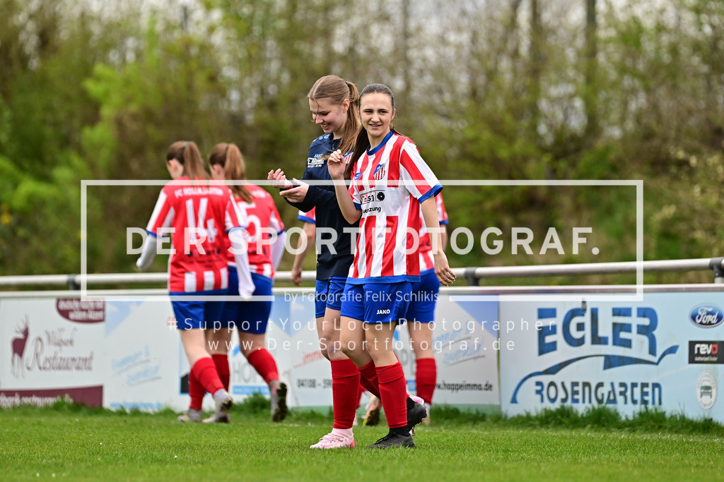 Fußball I Frauen I Saison 2025-2026 I Kreisliga I 13. Spieltag I FC Rosengarten - SV Ahlerstedt-Ottendorf IV I 166913 | Der Sportfotograf. - Realisiert mit Pictrs.com