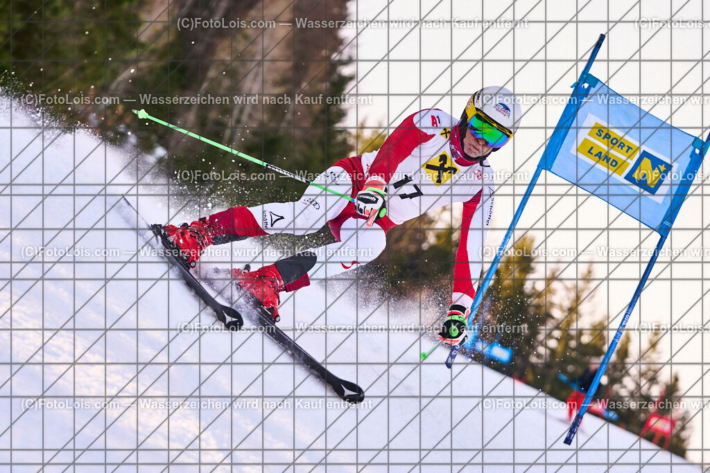 ALP0276_MastersCup-RTL-I_LKHF_Kohanek Gerhard | NÖ Raiffeisen MastersCup, Jugend - Damen - Herren, Riesentorlauf-Rennen 1 auf der Fuchswaldpiste, durchführender Verein: Schiklub Lackenhof, So 9. Februar 2025.