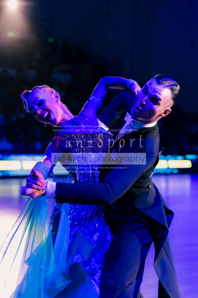IMG_7987 | Tanzsportbilder, Standardtanz, Lateintanz, WDSF, DTV, LTVB, dancecomp, goc, hessen tanzt, blaues band der spree, walzer, tango, wiener walzer, slowfox, quickstepp, samba, rumba, cha-cha-cha, paso doble. jive, hd-kroft photography, turniertanzsport