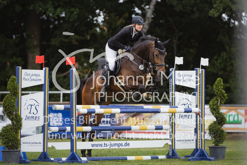 220715_LC_SprPfL1-216 | Deine schönsten Turniermomente als professionelle Fotos! Entdecke hochwertige Pferdesport-Fotografie im Online-Shop. Jetzt Fotos finden & bestellen!