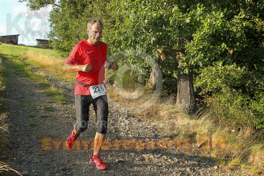 250801_1927_EV4_8737 | Sportfotografie im Rhein-Sieg Kreis, Köln, Bonn, NRW, Rheinland Pfalz, Hessen, etc. Unser Tätigkeitsfeld umfasst den Laufsport vom Volkslauf über den Marathon, Duathlon, Triathon bis zum Ultralauf wie Kölnpfad Ultra oder Schindertrail.