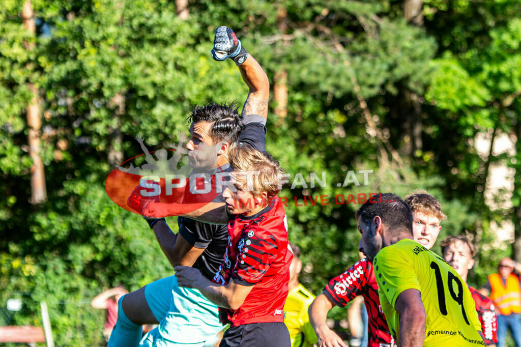 Kärntner Liga | Kärntner Liga ATUS Ferlach - ASKÖ Köttmannsdorf am 02.09.2023 in Ferlach
(Sportplatz), Austria, (Photo by Ernst Krawagner sport-fan.at) - Realisiert mit Pictrs.com