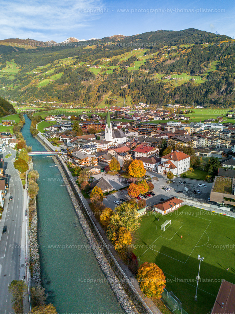 Kirche Zell am Ziller Herbst copyright  Thomas Pfister-1 | PHOTOGRAPHY BY THOMAS PFISTER