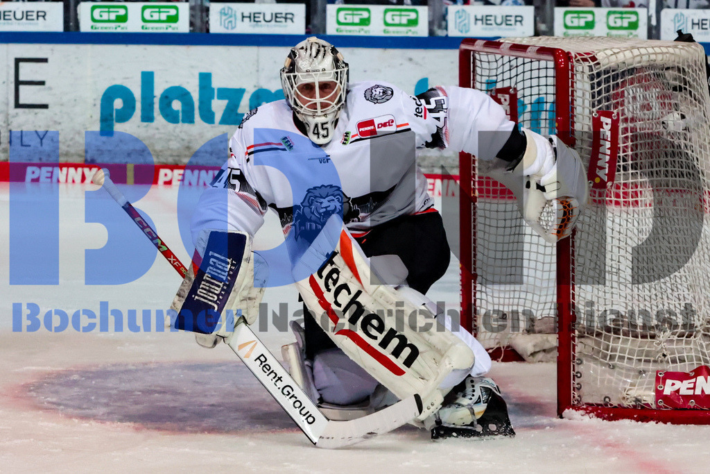 SES_ISEFRA20250130-18 | bond - Realisiert mit Pictrs.com