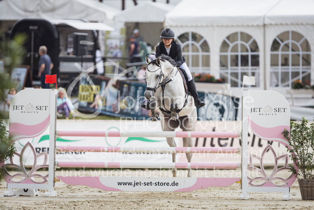 250710_BHO_Stil-L-1-191 | Deine schönsten Turniermomente als professionelle Fotos! Entdecke hochwertige Pferdesport-Fotografie im Online-Shop. Jetzt Fotos finden & bestellen!