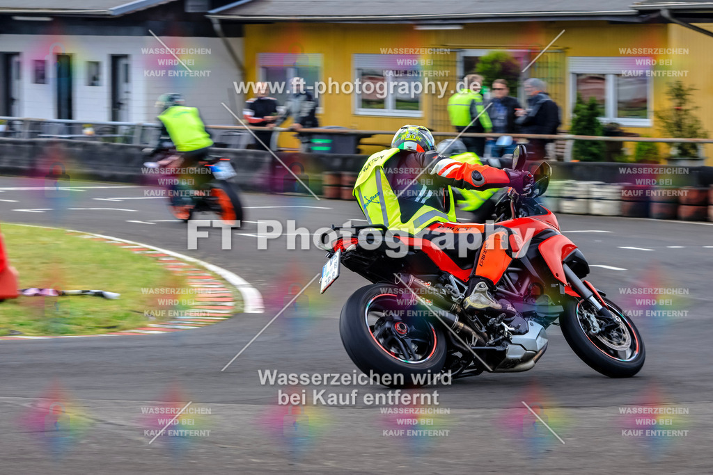 _OTO2960 | Hier findet Ihr Bilder von Touristenfahrten auf der Nürburgring Nordschleife oder von anderen Veranstaltungen die ich besucht habe. Viel Spass beim Durch Schauen 