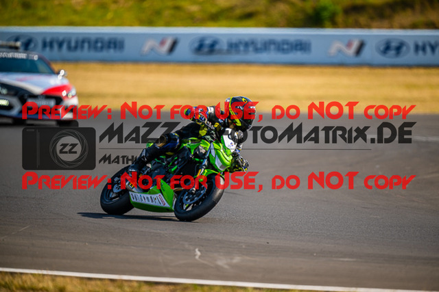 MaZZes_FotoMatrix_220626_2-28 | TWINCUP