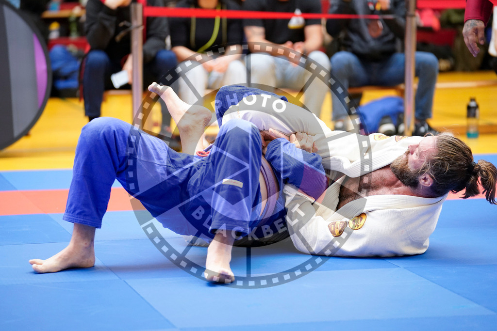 20240203PBB07700 | Fighters compete during the Brazilian Jiu-Jitsu Championship of the AJP Tour in Maintal by Frankfurt am Main, Germany, on February 2, 2024.