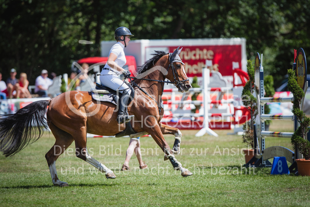 220717_LC_SparkassenTrophy-700 | Deine schönsten Turniermomente als professionelle Fotos! Entdecke hochwertige Pferdesport-Fotografie im Online-Shop. Jetzt Fotos finden & bestellen!