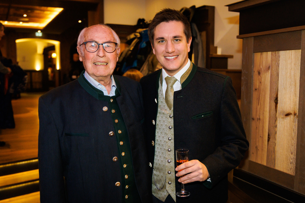 GT2A1646 | ap-design // andreas plenk - Realisiert mit Pictrs.com