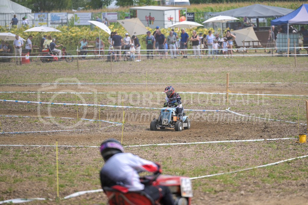 Motortrotti-Rennen Buch am Irchel - 16. August 2025 | Motortrotti-Rennen Buch am IrchelBuch am Irchel, Kt. ZürichBild: Sportfotografie Markus Aeschimann | www.markus-aeschimann.ch - Realisiert mit Pictrs.com