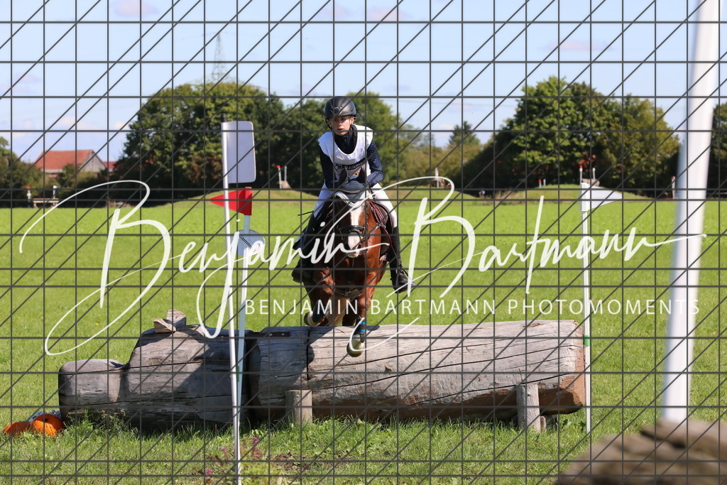 AZ2A9500 | Benjamin Bartmann Photomoments