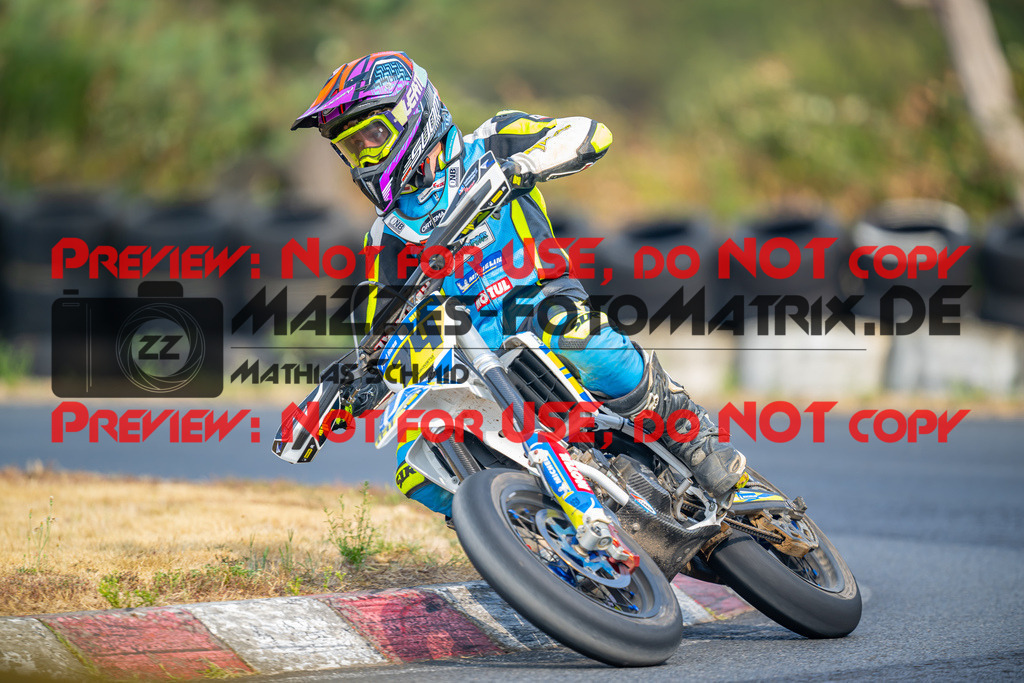 MaZZes-Fotomatrix-20260816-617031 | ROOKIES